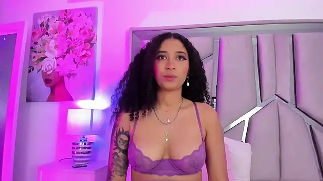 Snapshot of _lanna_jhonson_ chatting on 17, 2, 2025 lanna jhonson online show from 17, 2, 2025