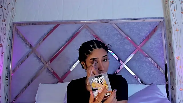 Snapshot of _lanna_jhonson_ chatting on 7, 3, 2025 lanna jhonson online show from 7, 3, 2025