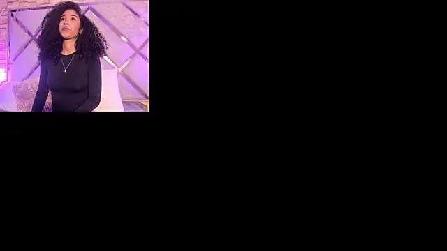 Snapshot of _lanna_jhonson_ chatting on 19, 9, 2025 lanna jhonson online show from 19, 9, 2025