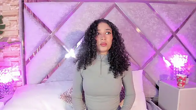 Snapshot of _lanna_jhonson_ chatting on 23, 9, 2025 lanna jhonson online show from 23, 9, 2025