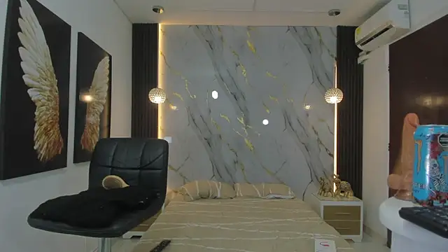 estephany doll online show from 20, 12, 2024