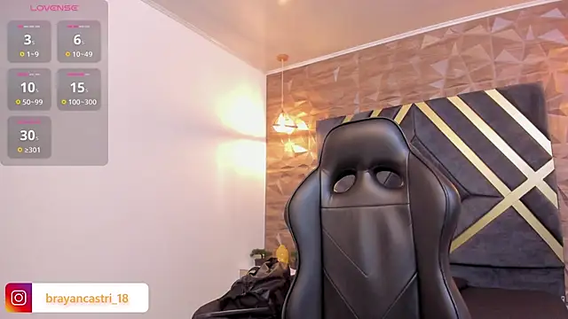 Ian Castillo  online show from 11, 1, 2026