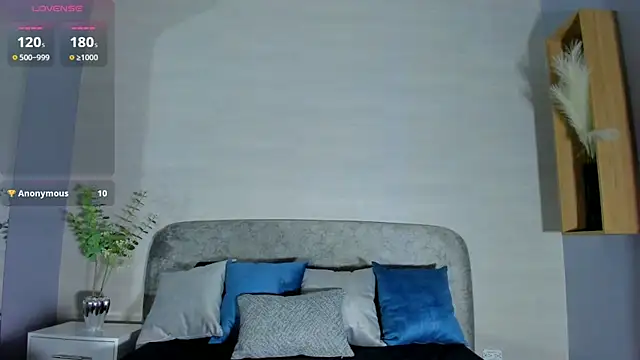 Snapshot of Ian_Castillo_ chatting on 25, 6, 2026 Ian Castillo online show from 25, 6, 2026