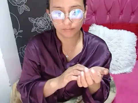 sarax ximena online show from 28, 12, 2024