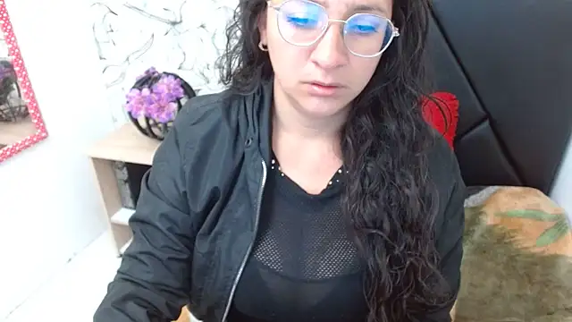 sarax ximena online show from 25, 7, 2026
