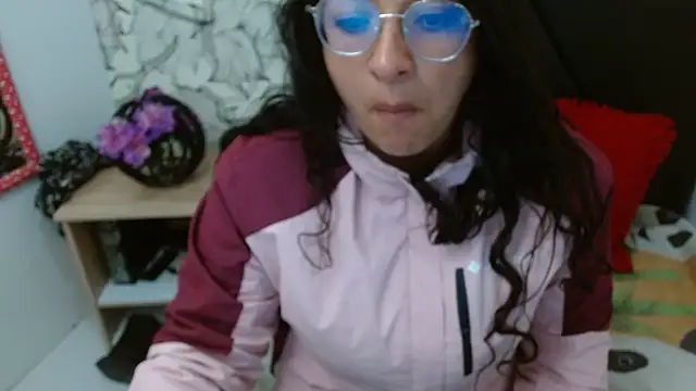 sarax ximena online show from 28, 7, 2026
