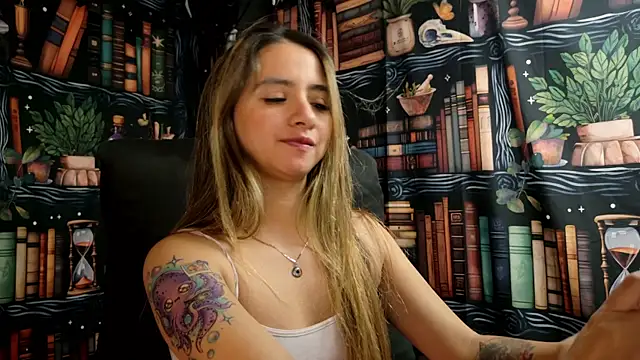 julietta   jackson online show from 10, 2, 2025