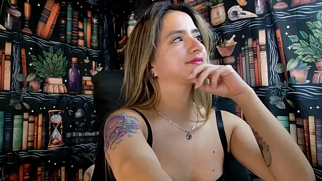 julietta   jackson online show from 25, 2, 2025