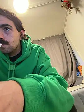 wolfwhite95 online show from 9, 1, 2026