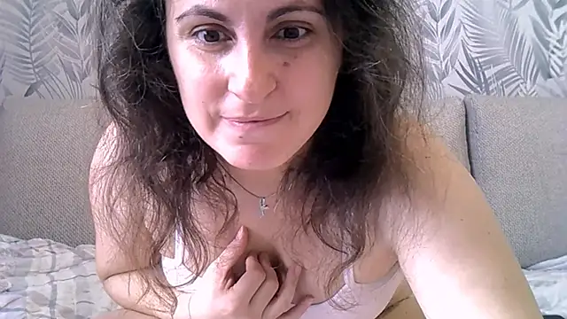 ShelaDiass online show from 13, 11, 2025