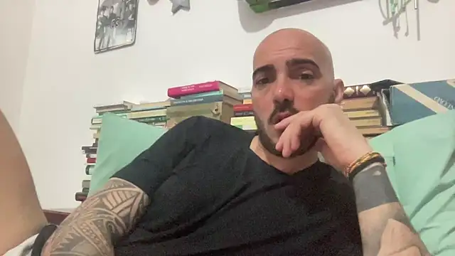 alessandromori91 online show from 17, 4, 2026