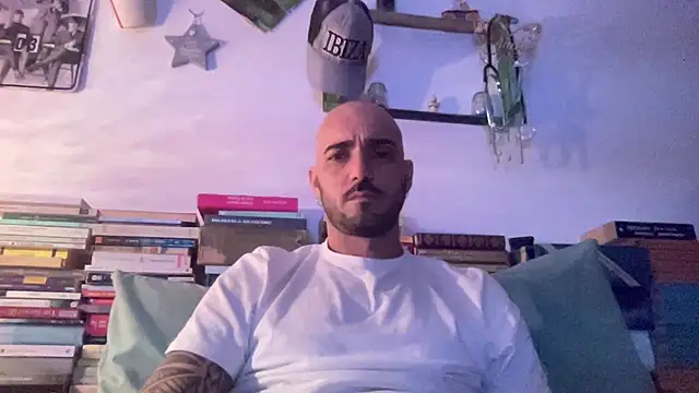 alessandromori91 online show from 19, 4, 2026