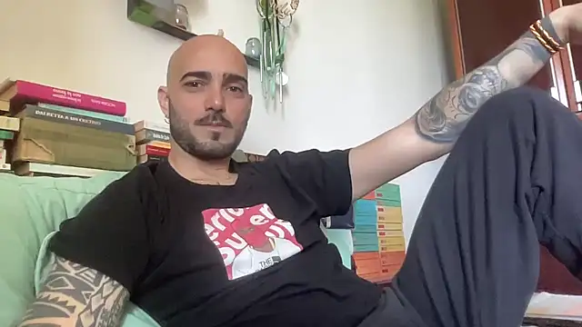 alessandromori91 online show from 24, 4, 2026