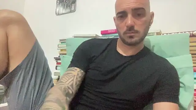 Snapshot of alessandromori91 chatting on 30, 4, 2026 alessandromori91 online show from 30, 4, 2026