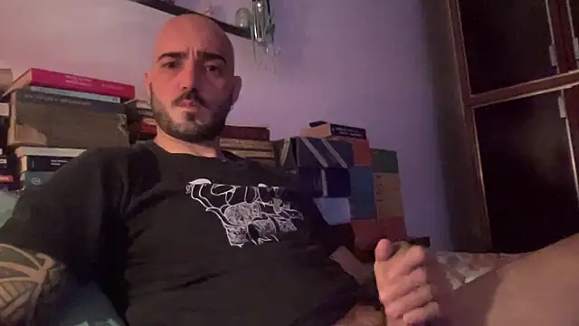 Snapshot of alessandromori91 chatting on 5, 5, 2026 alessandromori91 online show from 5, 5, 2026
