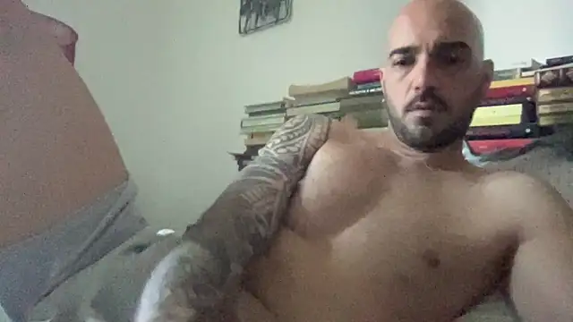 Snapshot of alessandromori91 chatting on 26, 5, 2026 alessandromori91 online show from 26, 5, 2026