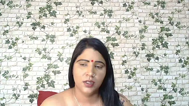 Snapshot of XIndianintimacy chatting on 10, 2, 2025 XIndianintimacy online show from 10, 2, 2025