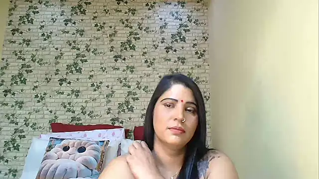 Snapshot of XIndianintimacy chatting on 6, 6, 2026 XIndianintimacy online show from 6, 6, 2026