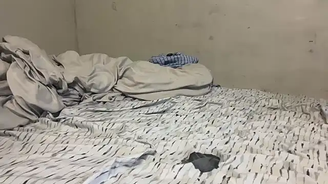 Horny4maturepAnties online show from 21, 9, 2025