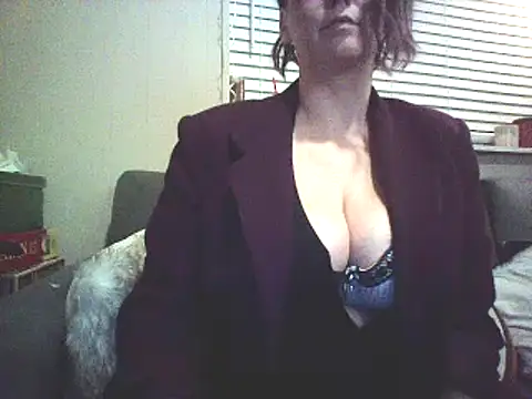 Big-Tits-McGee online show from 16, 2, 2025