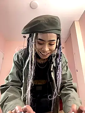 Violetta Suky online show from 17, 10, 2025