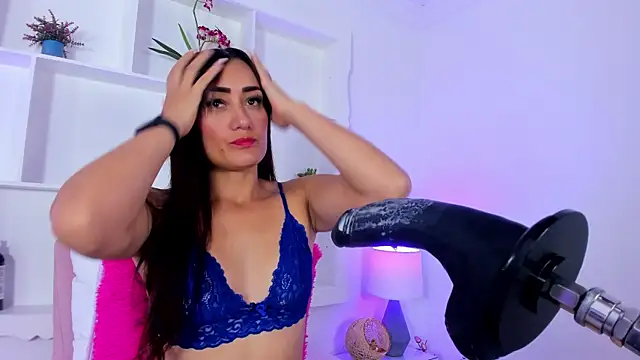 Jenifer Diaz online show from 19, 2, 2025