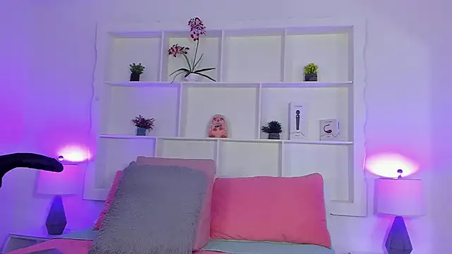 Jenifer Diaz online show from 23, 4, 2026