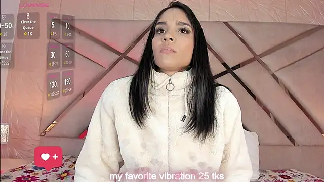 sophie pariss online show from 15, 4, 2026