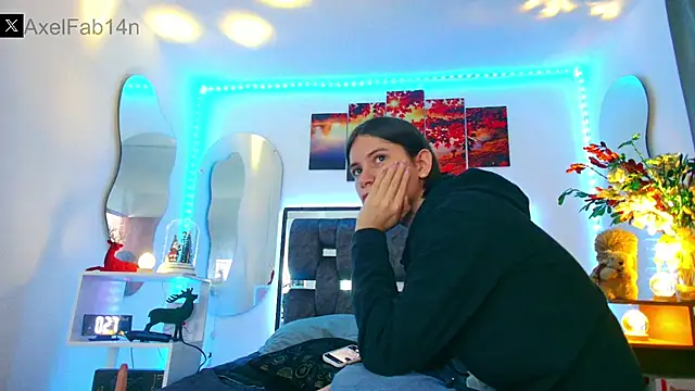 Snapshot of Alex_and_Fabian chatting on 11, 1, 2025 Alex and Fabian online show from 11, 1, 2025