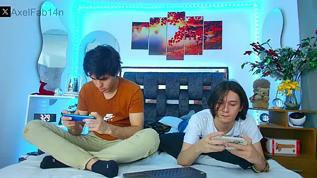 Snapshot of Alex_and_Fabian chatting on 14, 1, 2025 Alex and Fabian online show from 14, 1, 2025