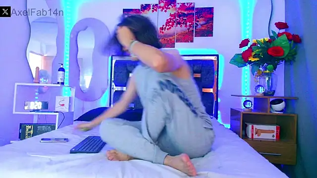 Snapshot of Alex_and_Fabian chatting on 25, 1, 2025 Alex and Fabian online show from 25, 1, 2025