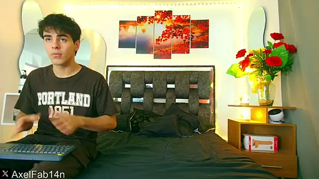 Snapshot of Alex_and_Fabian chatting on 3, 2, 2025 Alex and Fabian online show from 3, 2, 2025