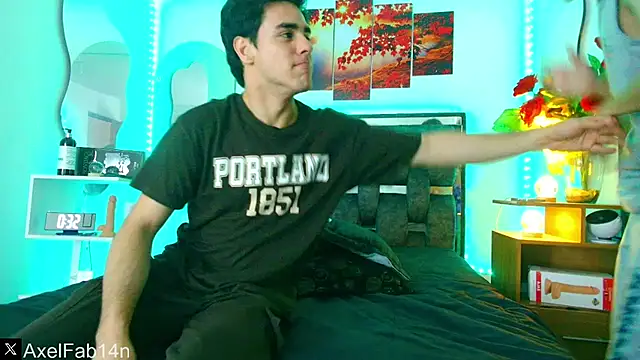 Snapshot of Alex_and_Fabian chatting on 8, 2, 2025 Alex and Fabian online show from 8, 2, 2025