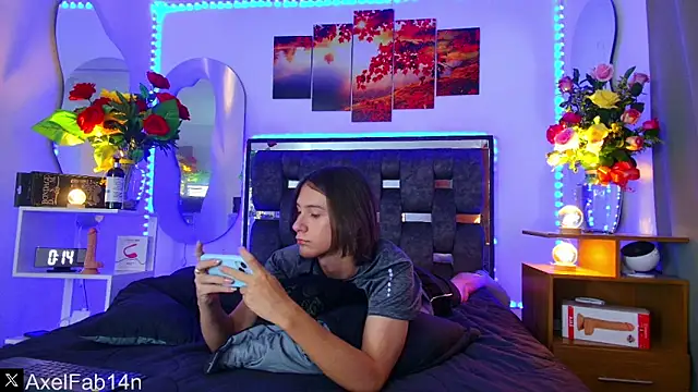 Snapshot of Alex_and_Fabian chatting on 17, 2, 2025 Alex and Fabian online show from 17, 2, 2025