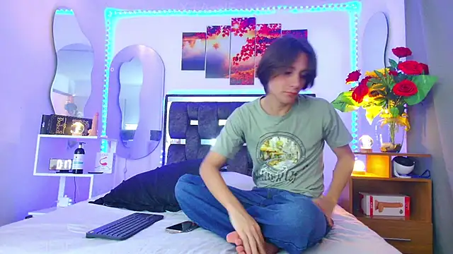 Snapshot of Alex_and_Fabian chatting on 22, 3, 2025 Alex and Fabian online show from 22, 3, 2025