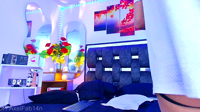 Snapshot of Alex_and_Fabian chatting on 21, 9, 2025 Alex and Fabian online show from 21, 9, 2025