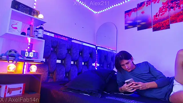 Snapshot of Alex_and_Fabian chatting on 16, 11, 2025 Alex and Fabian online show from 16, 11, 2025