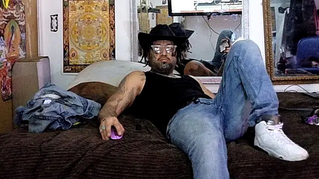 Azazelihornyasf online show from 27, 4, 2026