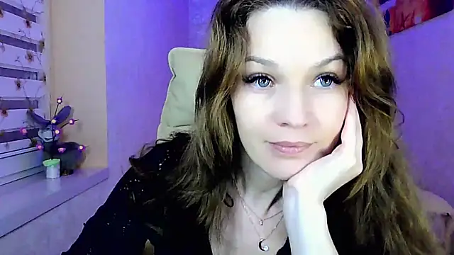 impossibleluna online show from 16, 4, 2026