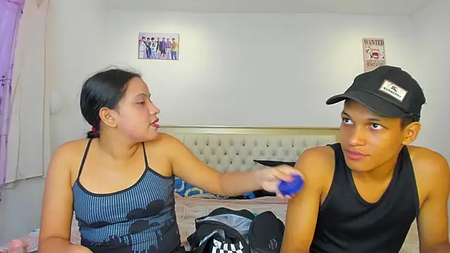 fenixonfire  online show from 8, 1, 2025