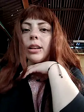 Snapshot of madelaine- chatting on 20, 1, 2025 madelaine- online show from 20, 1, 2025