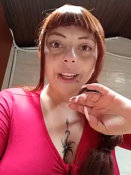 Snapshot of madelaine- chatting on 11, 3, 2025 madelaine- online show from 11, 3, 2025