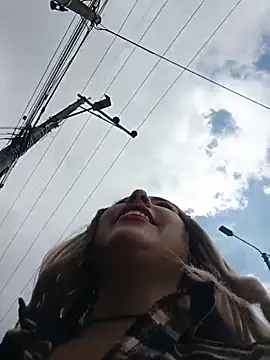 Snapshot of madelaine- chatting on 12, 11, 2025 madelaine- online show from 12, 11, 2025