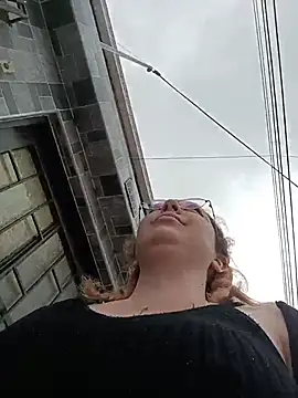 madelaine- online show from 24, 4, 2026