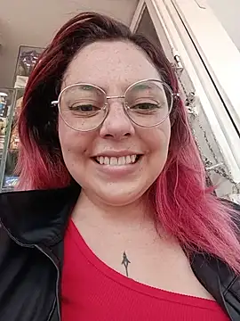 madelaine- online show from 30, 7, 2026