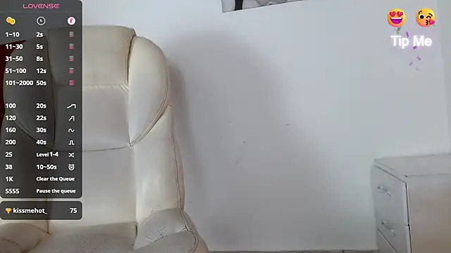 Snapshot of tonibelmont chatting on 15, 2, 2025 tonibelmont online show from 15, 2, 2025