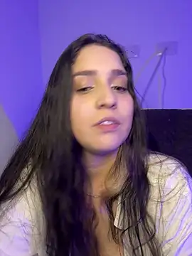 valentina jonnes1 online show from 7, 4, 2026