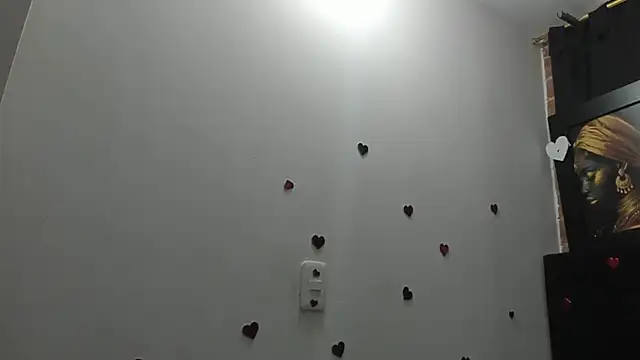 Evaaross 2345 online show from 28, 4, 2026