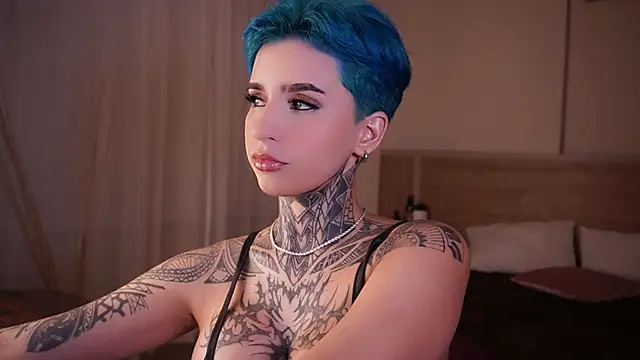 Snapshot of AliceShazaham_ chatting on 15, 2, 2025 AliceShazaham online show from 15, 2, 2025