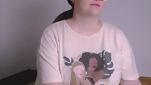 ChubbyMaia online show from 21, 6, 2026